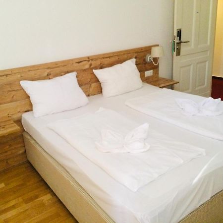 Hotel Comet Am Kurfuerstendamm Berlin Dış mekan fotoğraf